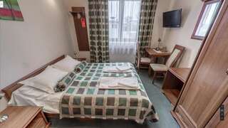 Отель Hotel Imperial Ясло Двухместный номер с 1 кроватью и собственной ванной комнатой-22